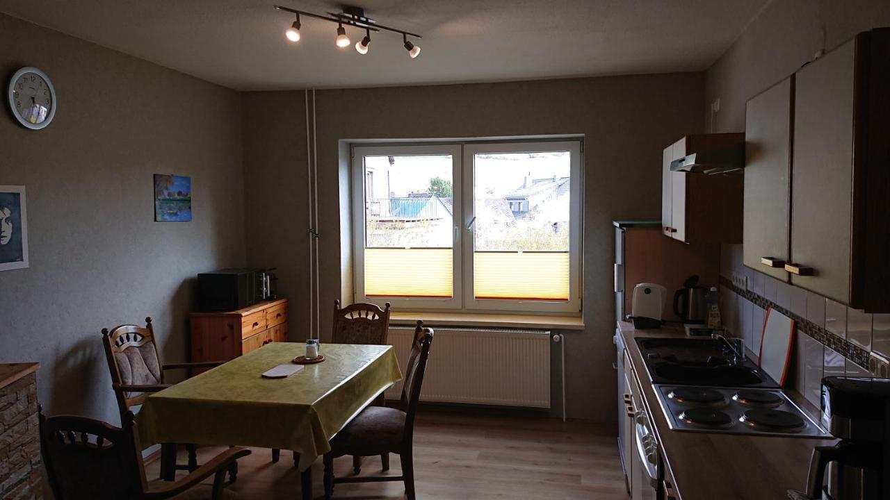 Ferienwohnung Angelburg - Marburg Biedenkopf Mit Balkon Und Badewanne Gonnern Екстериор снимка