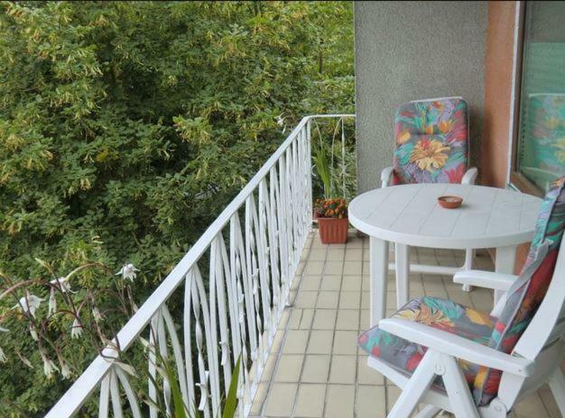 Ferienwohnung Angelburg - Marburg Biedenkopf Mit Balkon Und Badewanne Gonnern Екстериор снимка
